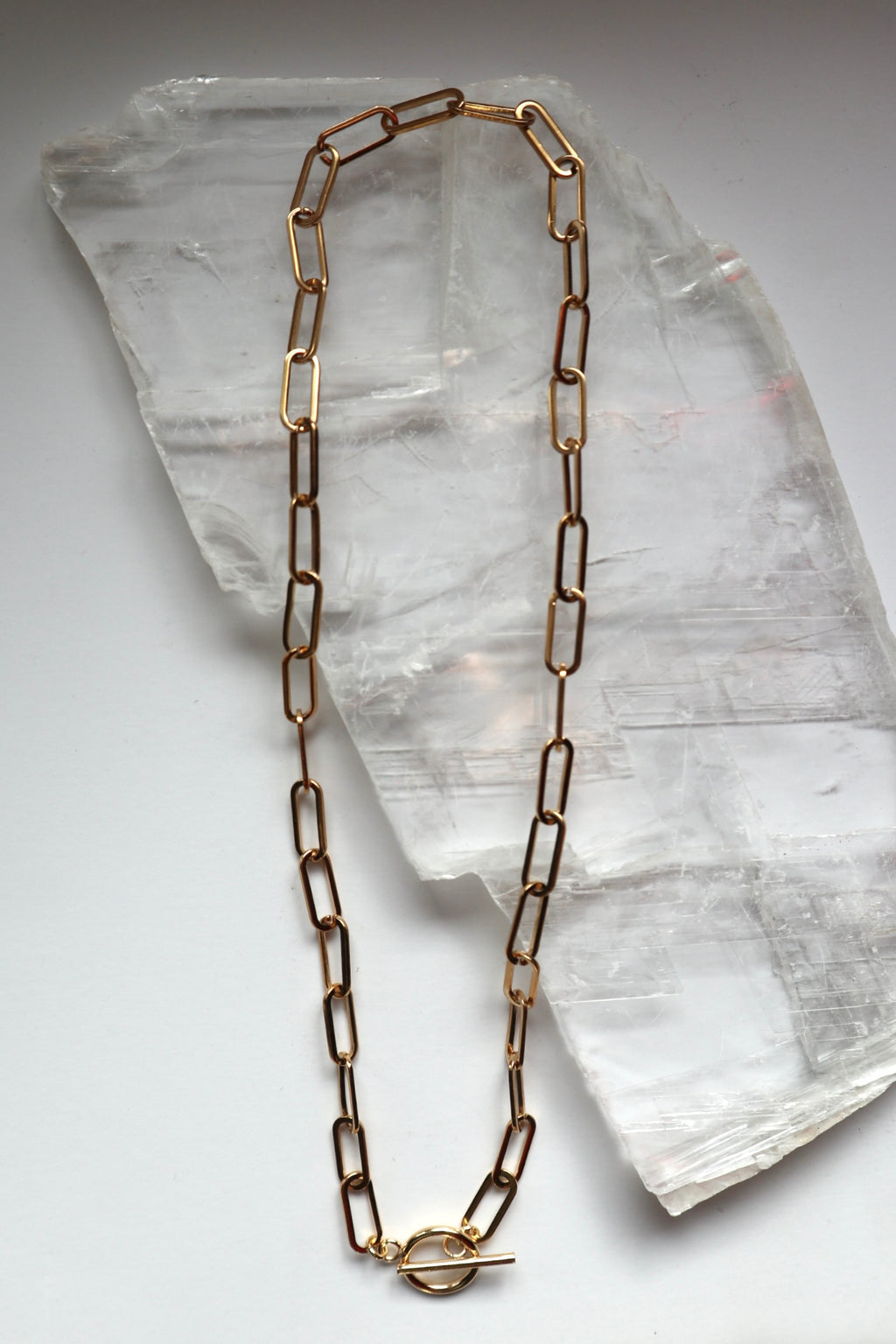 Catenne – Gold Paperclip Chain Necklace