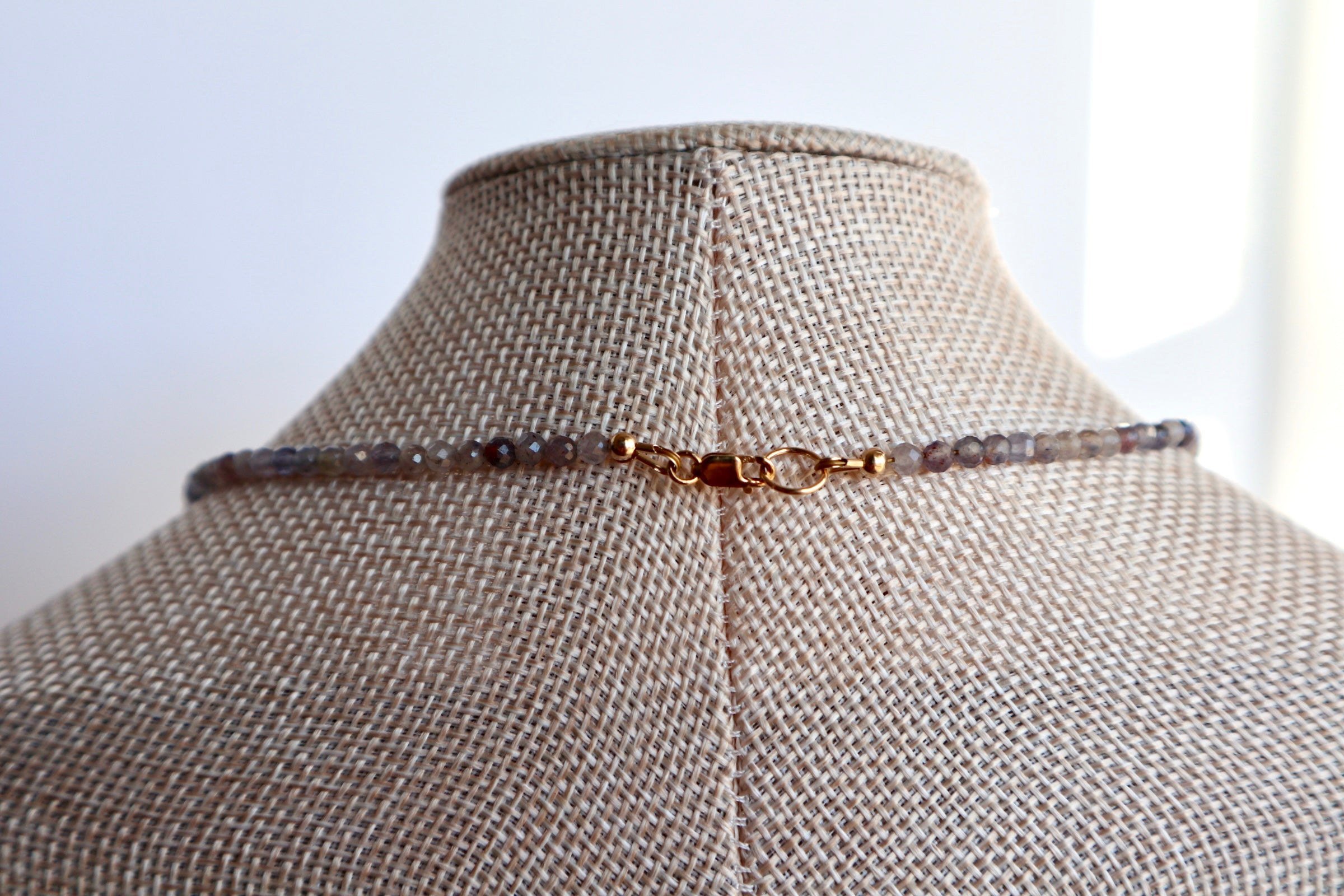 Astrielle – Iolite Star Pendant Necklace