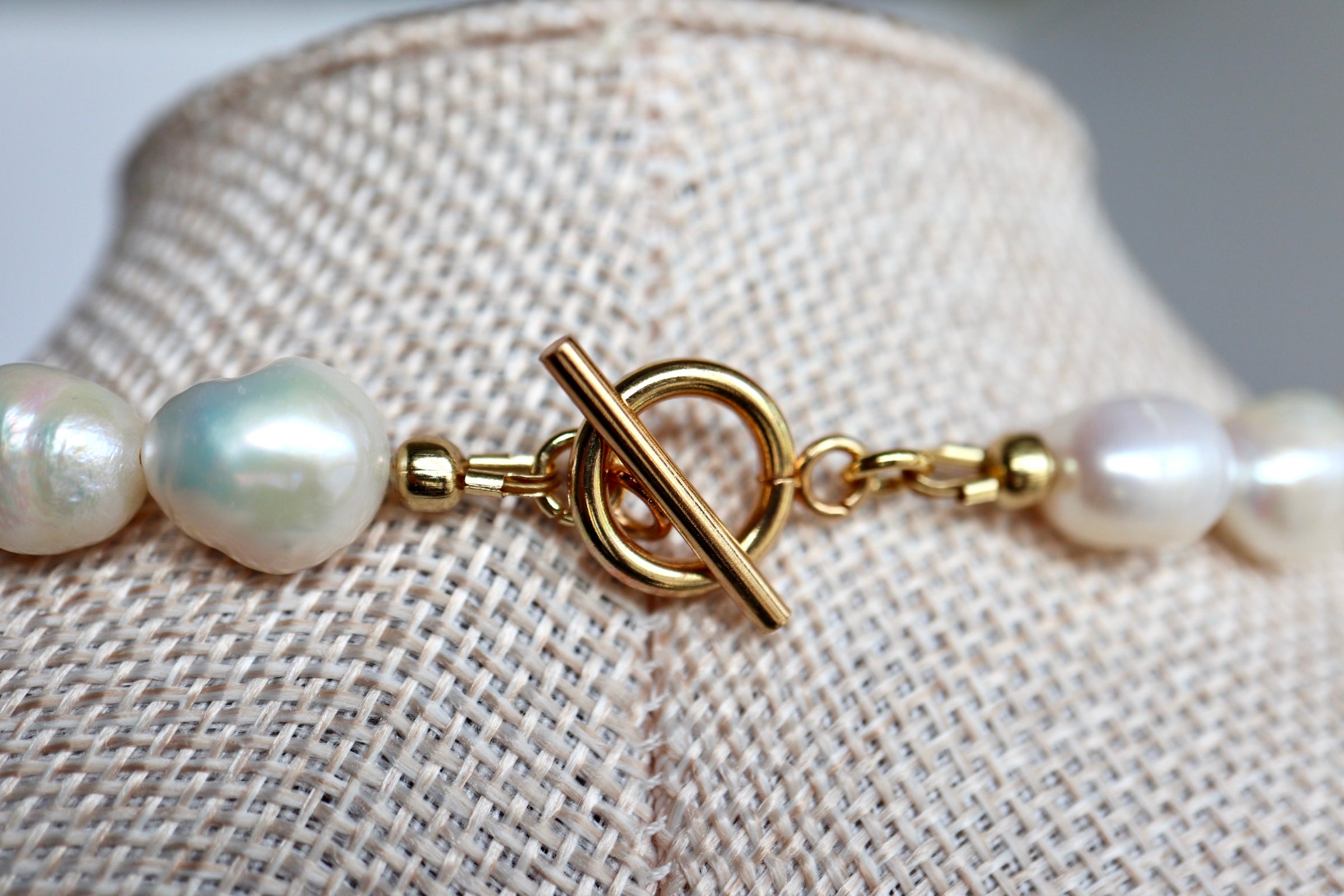 Azurea Blush – Strawberry Quartz & Pearl Necklace