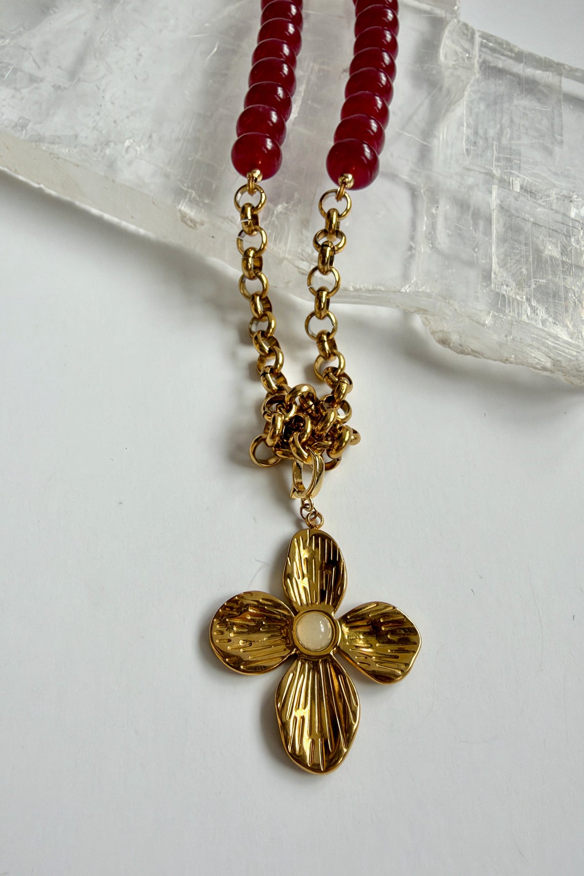 Carmina gold flower pendant with white jade center by Auréad Designs, detail view of hinged bail